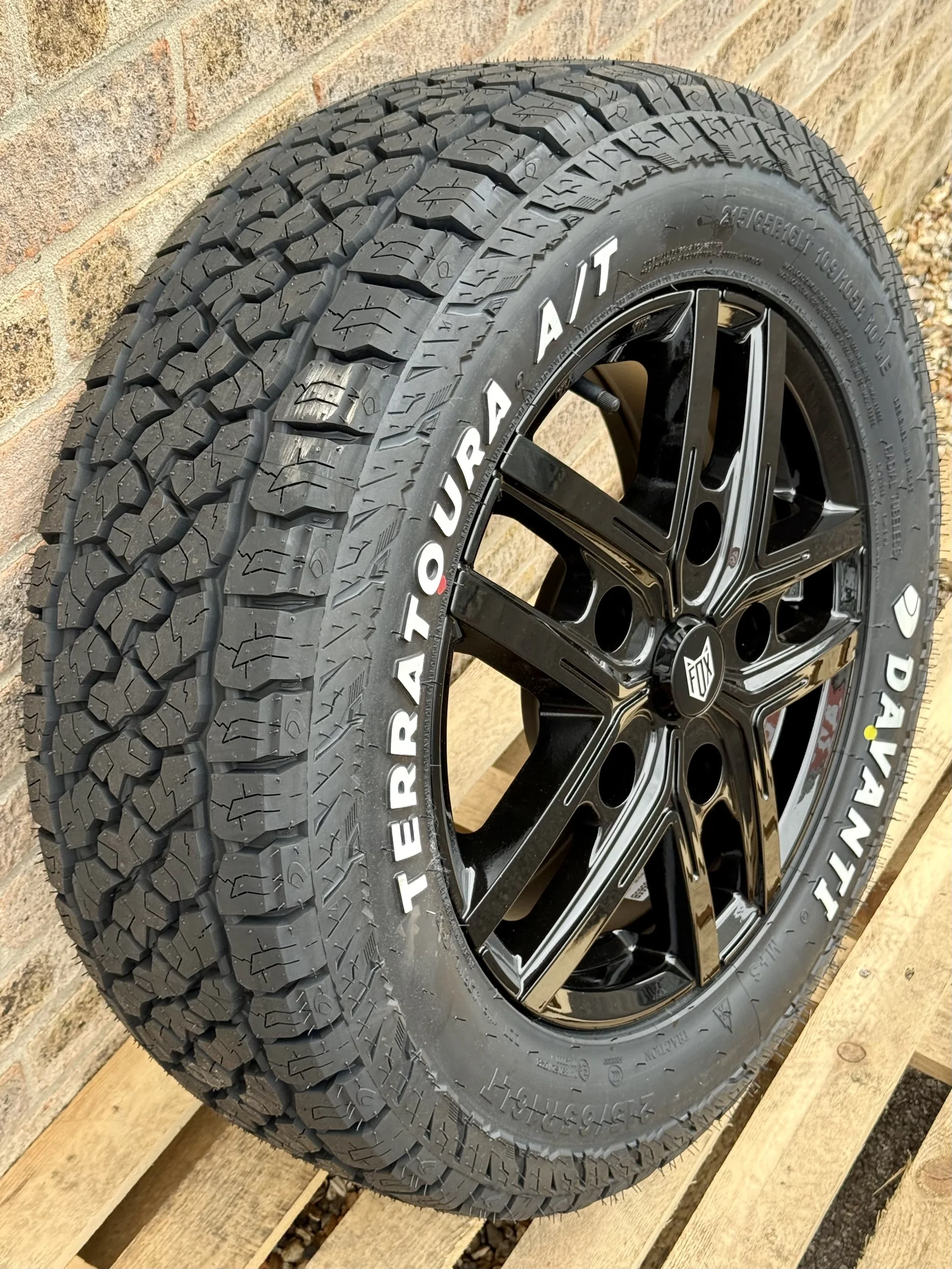 16" Ford Transit Custom FOX WX5 Gloss Black Alloy Wheels and Tyres - Image 3