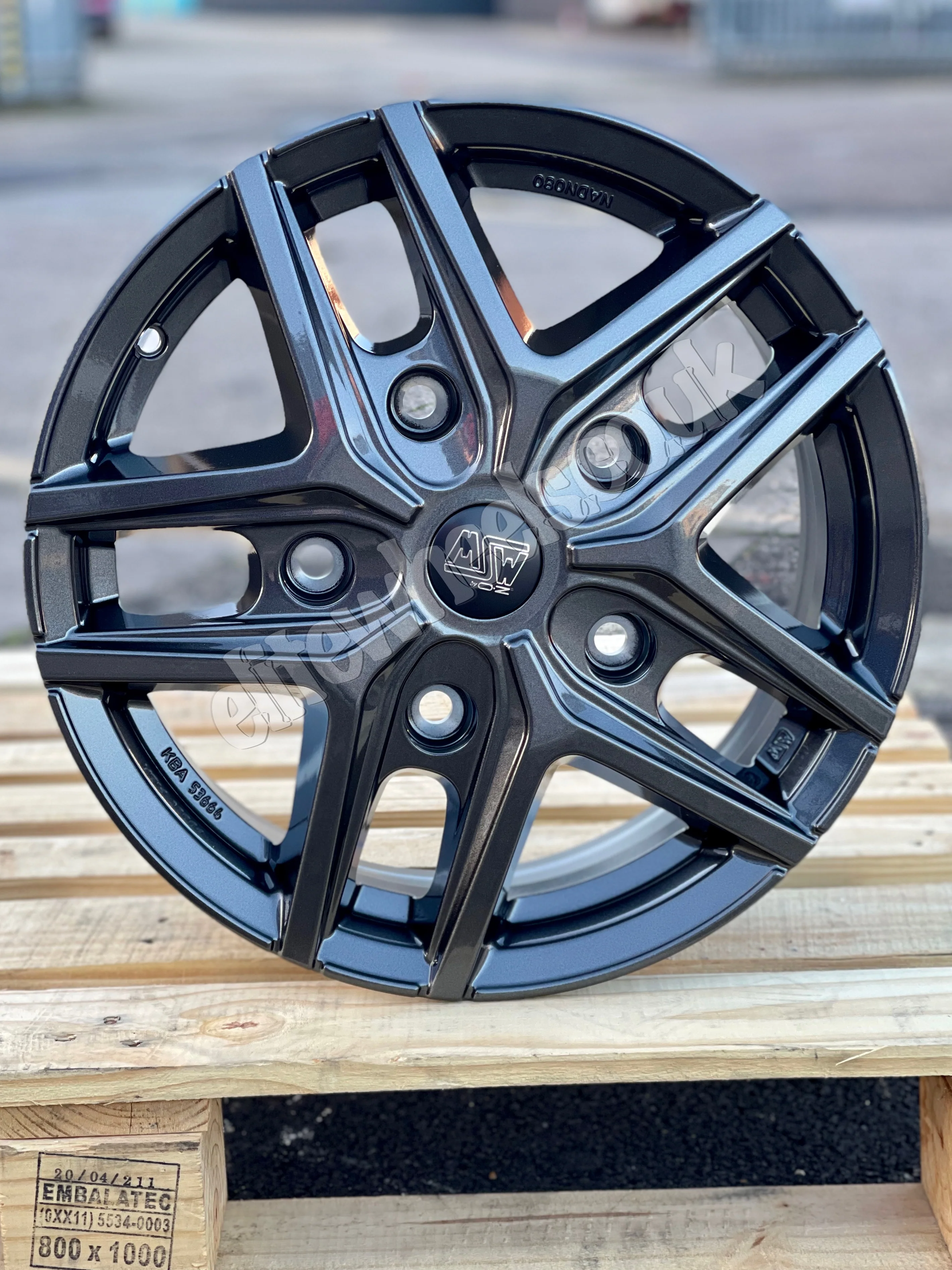 16" Ford Transit Custom MSW 40 Gunmetal Alloy Wheels - Image 3