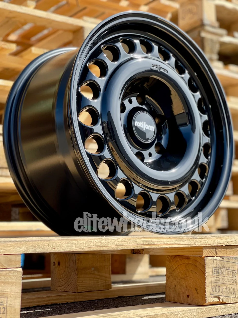 Ford Ranger Rotiform 17 Inch Alloy Wheel - Image 4