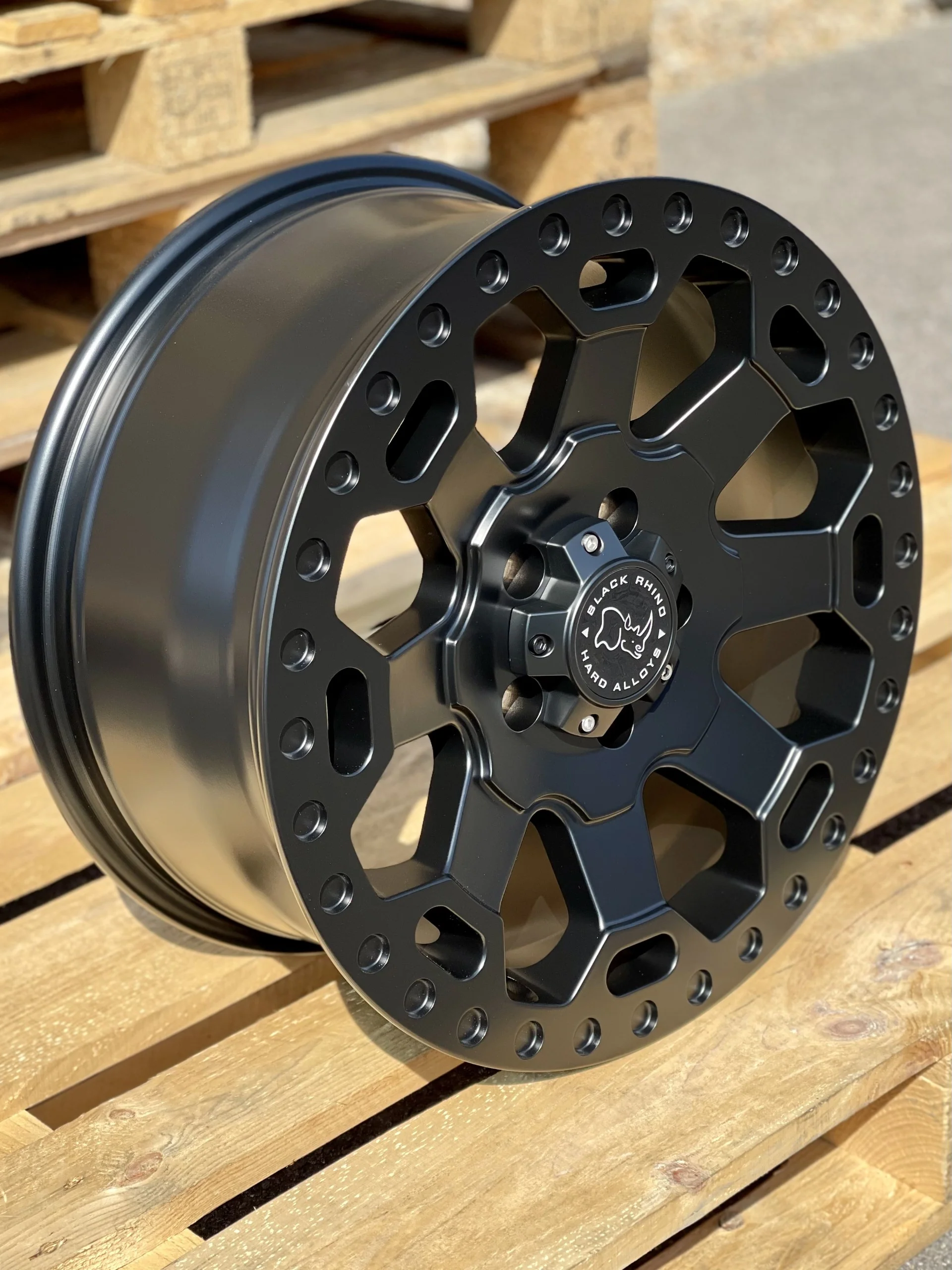 17" Volkswagen Crafter MAN TGE Black Rhino Warlord Midnight Black Alloy Wheels - Image 5