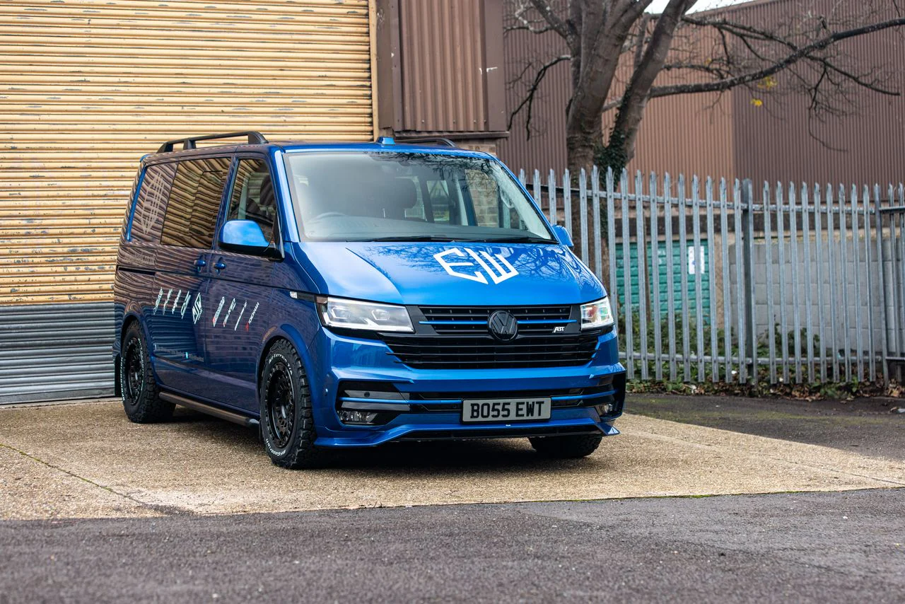 17" Volkswagen Transporter Fuel Zephyr Black Alloy Wheels - Image 6