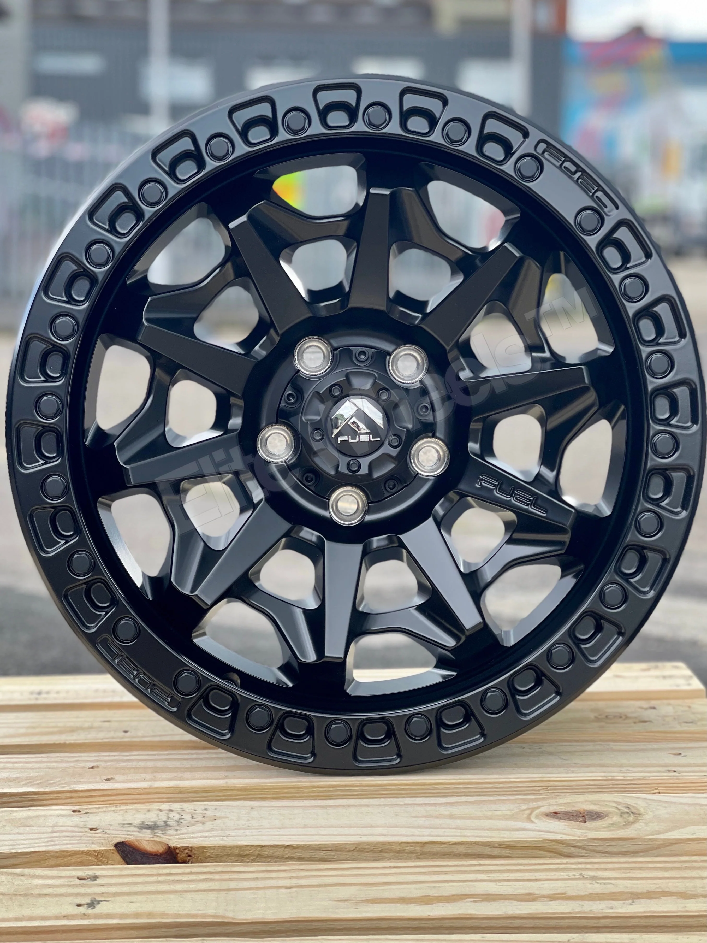 18" Toyota Hilux Fuel Covert - Image 3