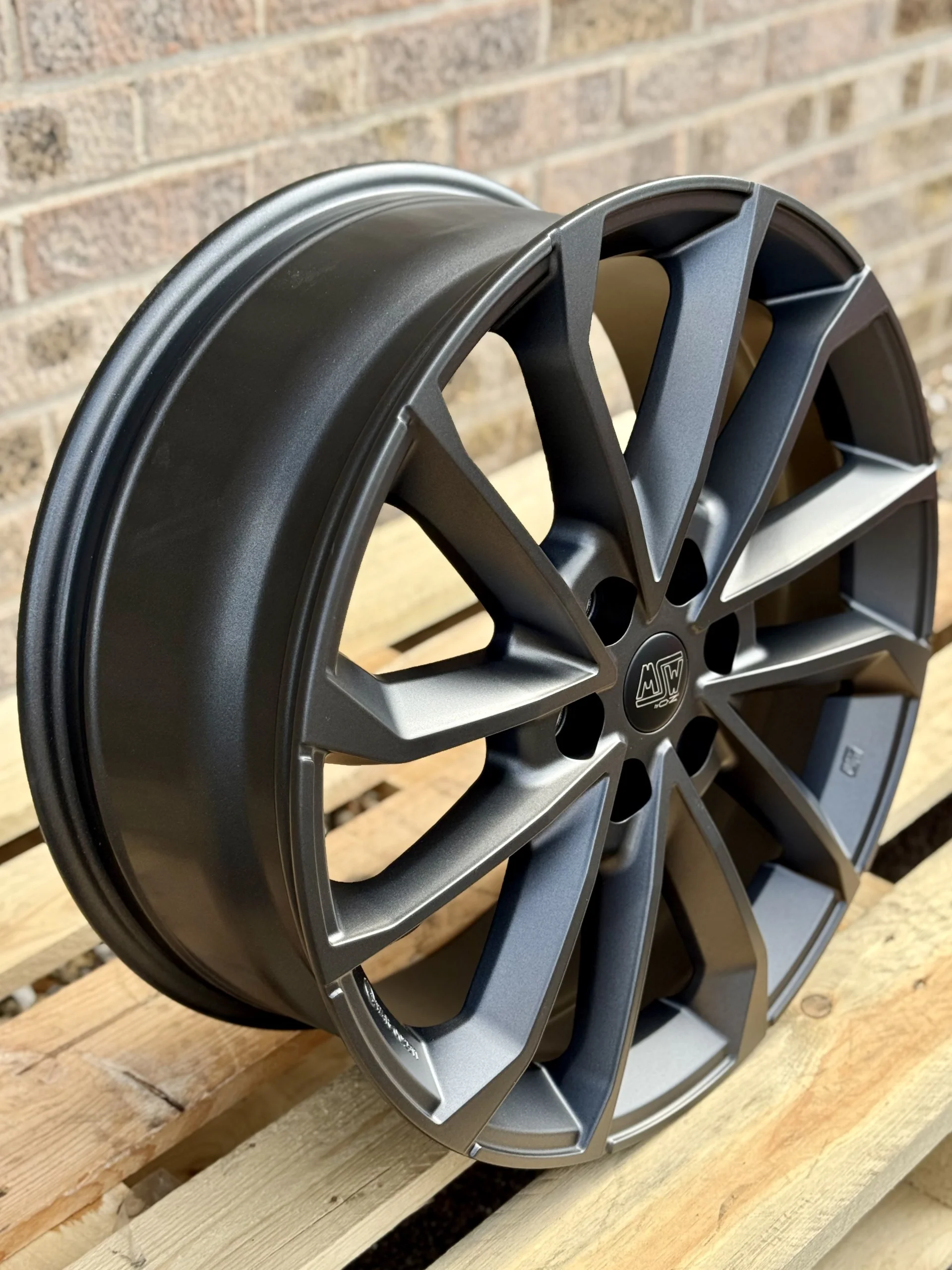 19" 2024 Ford Transit Custom MSW 42 Van Alloy Wheels - Image 3