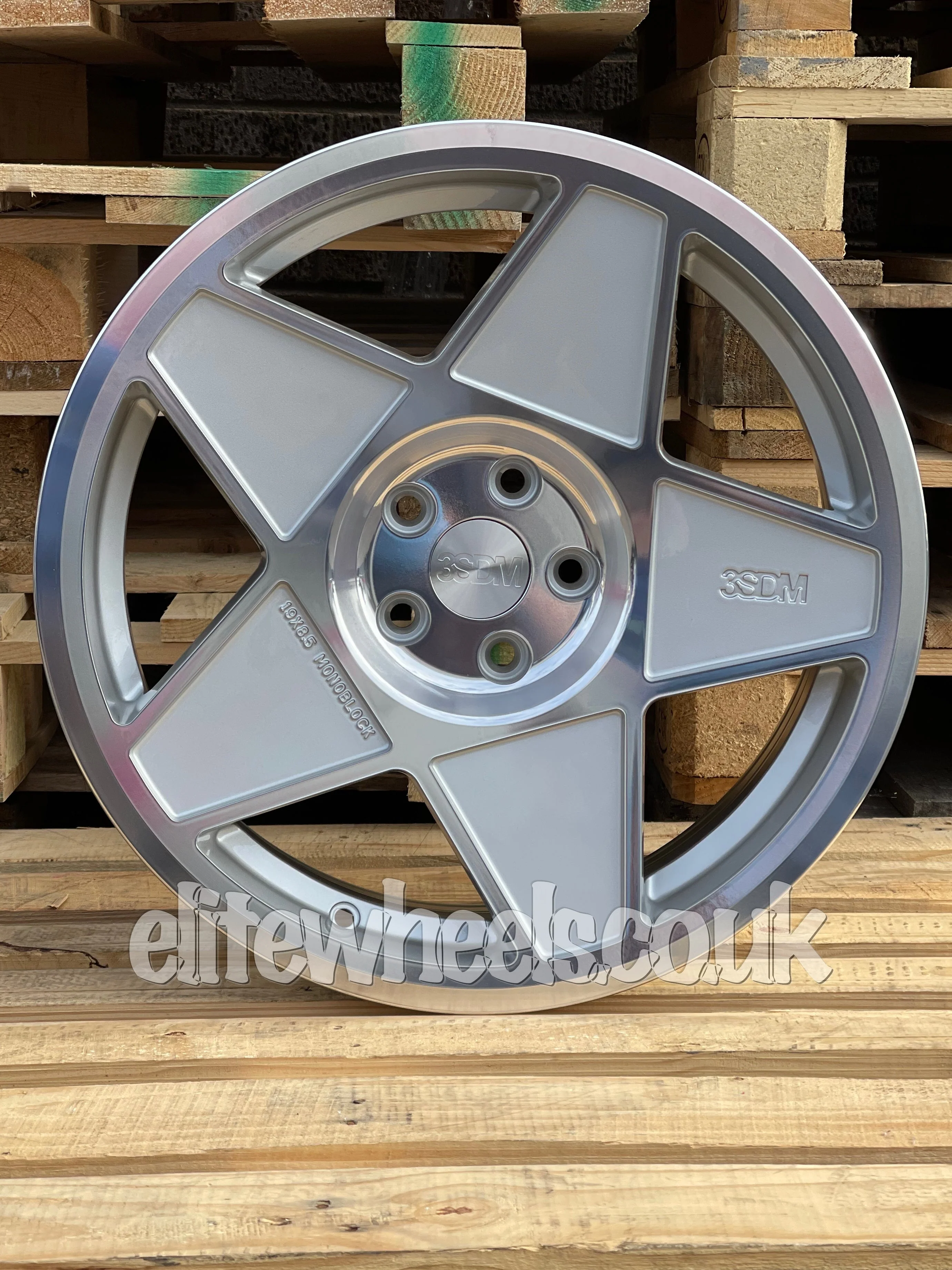 19" Volkswagen Caddy 3SDM 0.05 Silver Cut Alloy Wheels - Image 5
