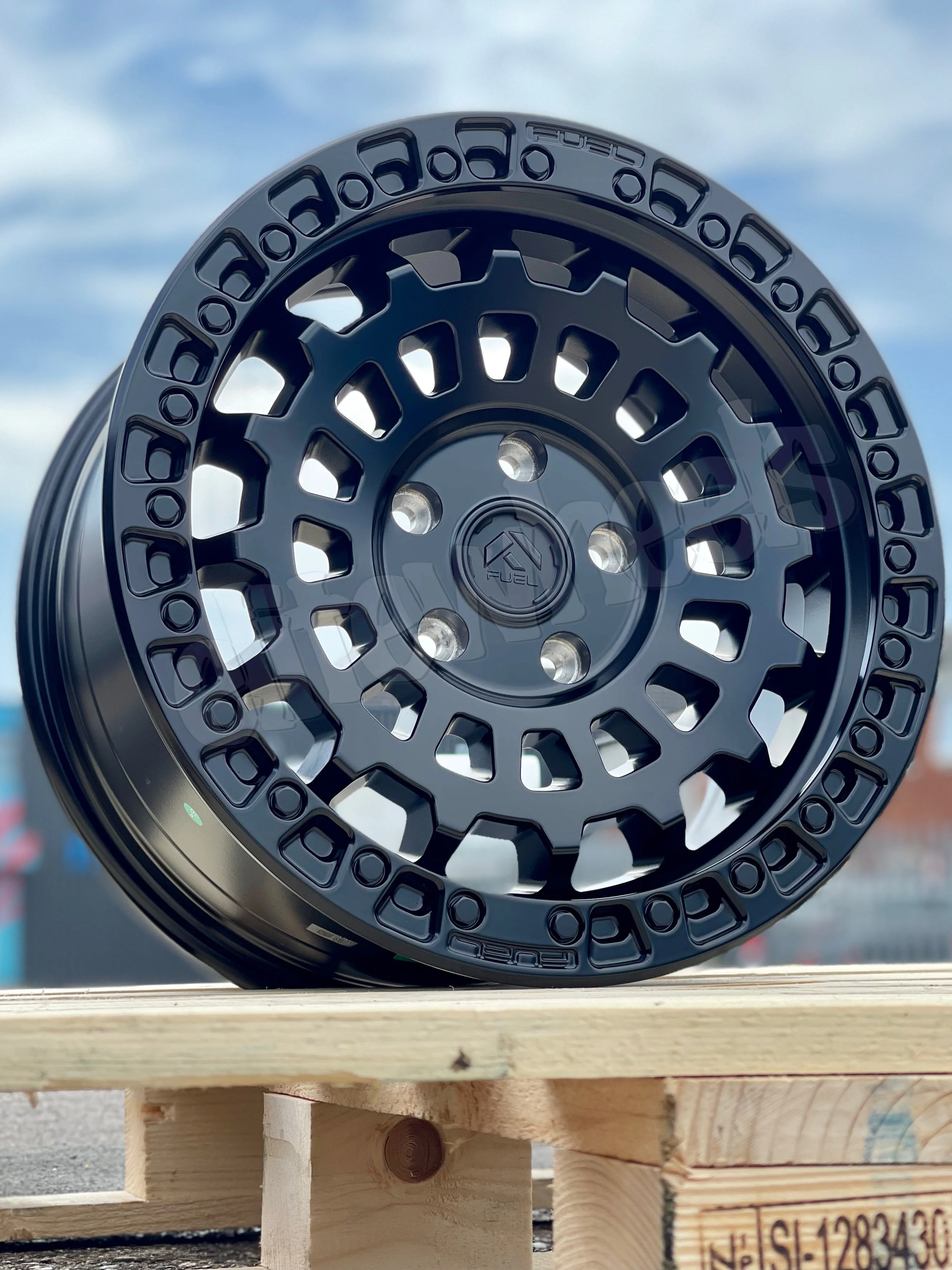 17" Volkswagen Amarok Fuel Zephyr Black - Image 5