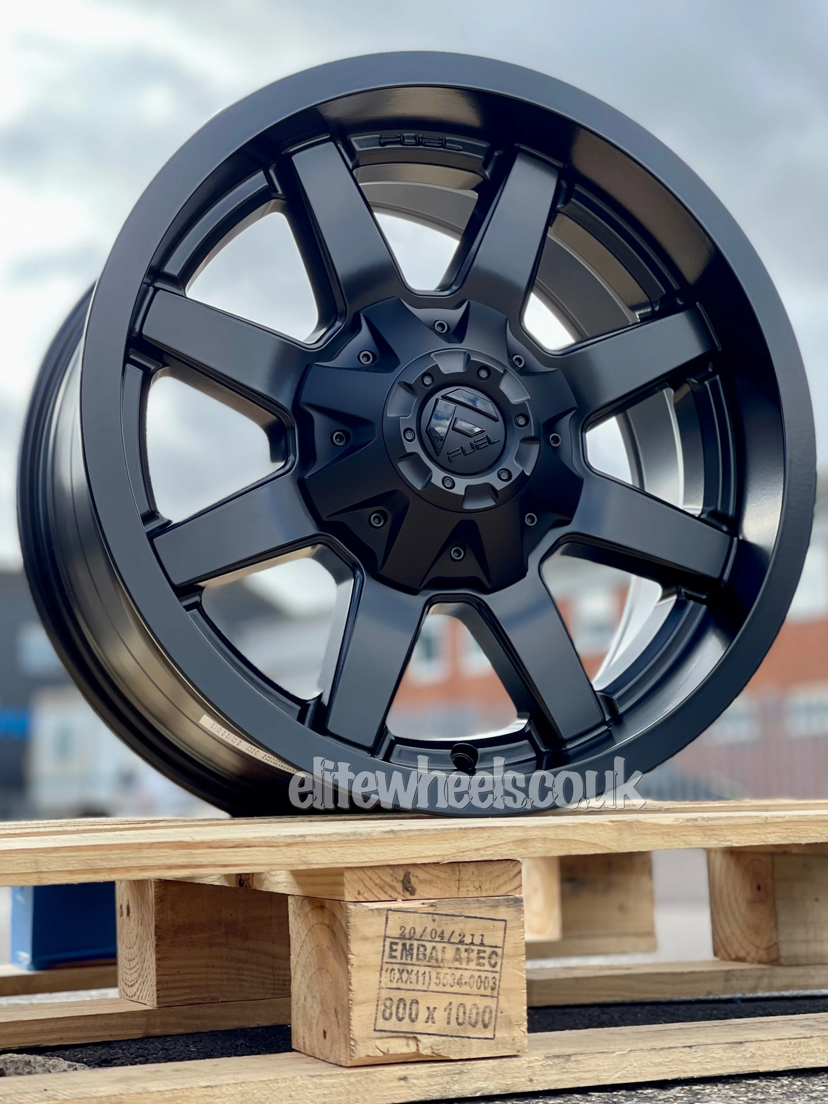 18" Toyota Hi Lux Fuel Maverick - Image 5