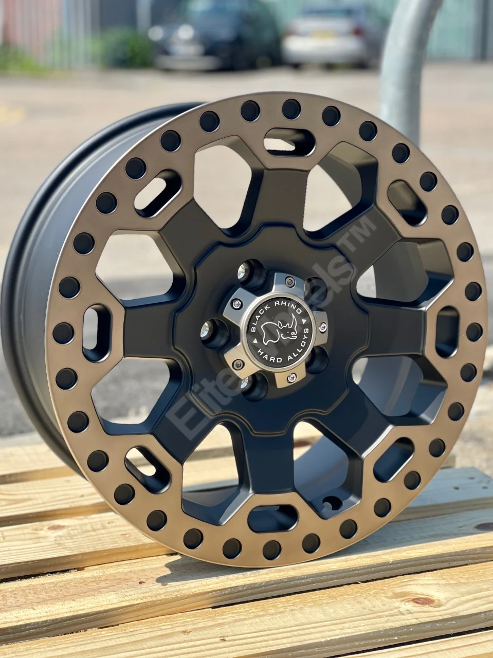 18" Volkswagen Amarok Black Rhino Warlord Matt Black Dark Tint - Image 4