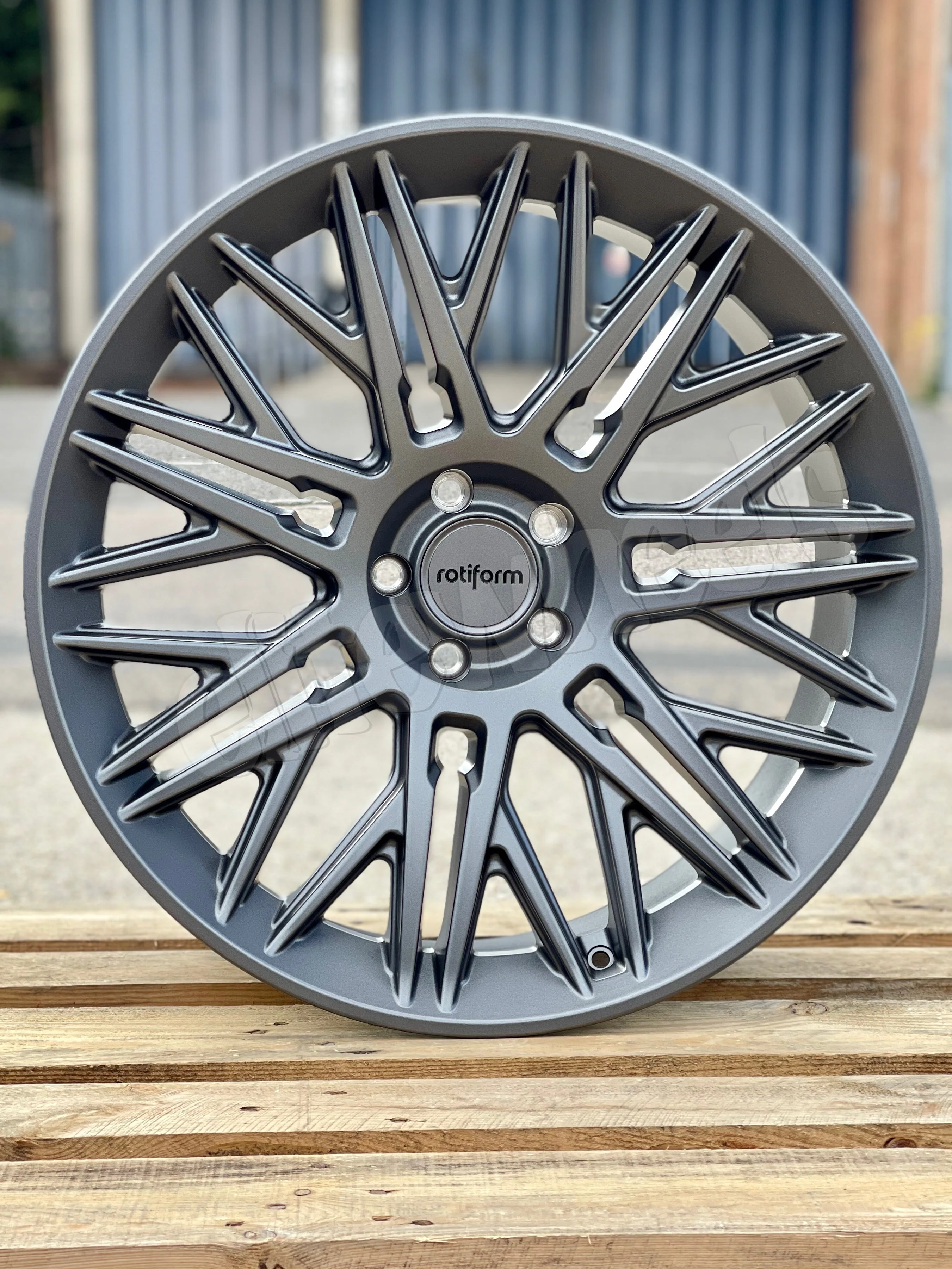 22" Land Rover Discovery 5 Rotiform JDR Alloy Wheels - Image 3