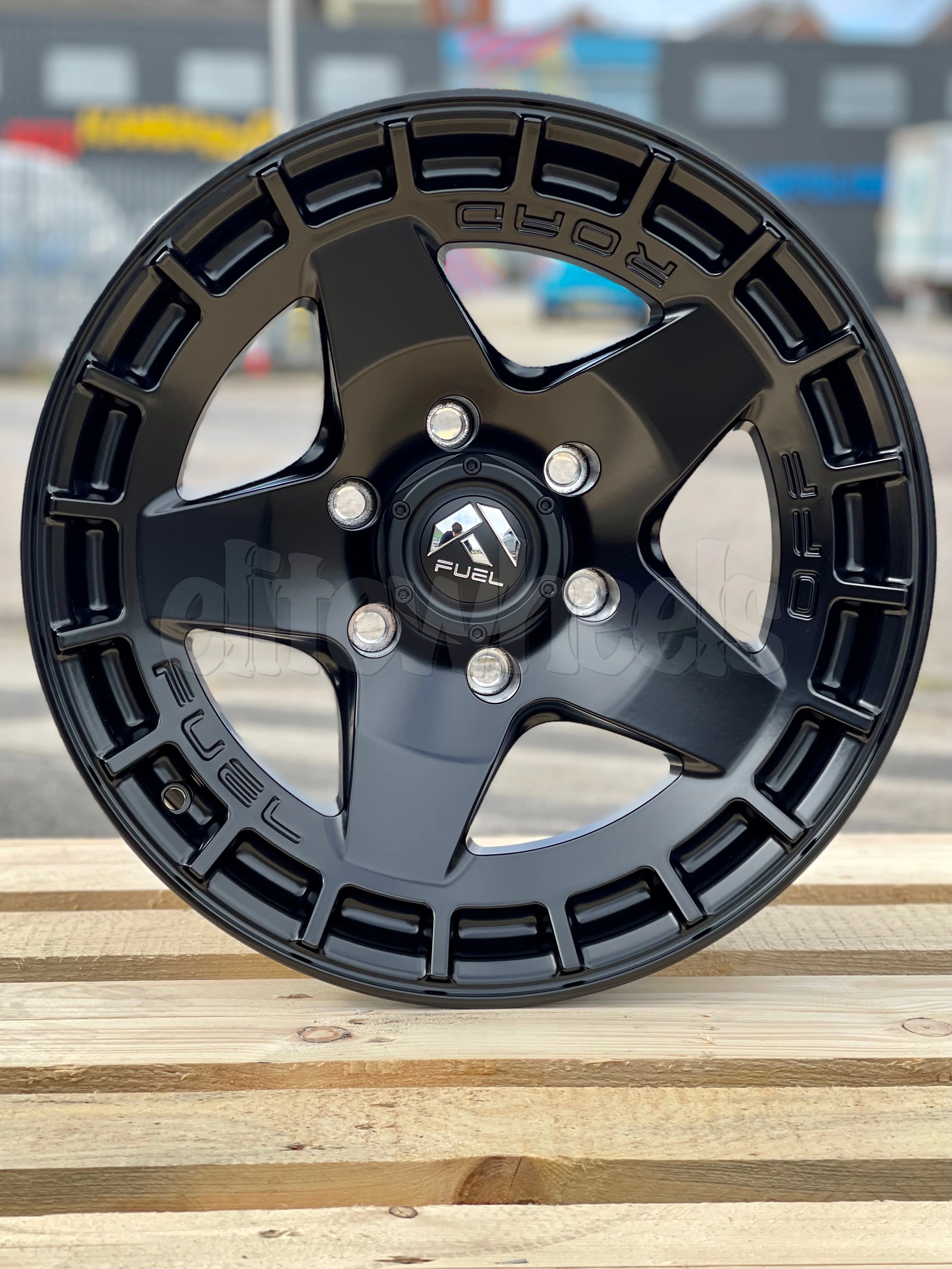 17" Ford Ranger Wildtrak Fuel Warp Alloy Wheel - Image 9