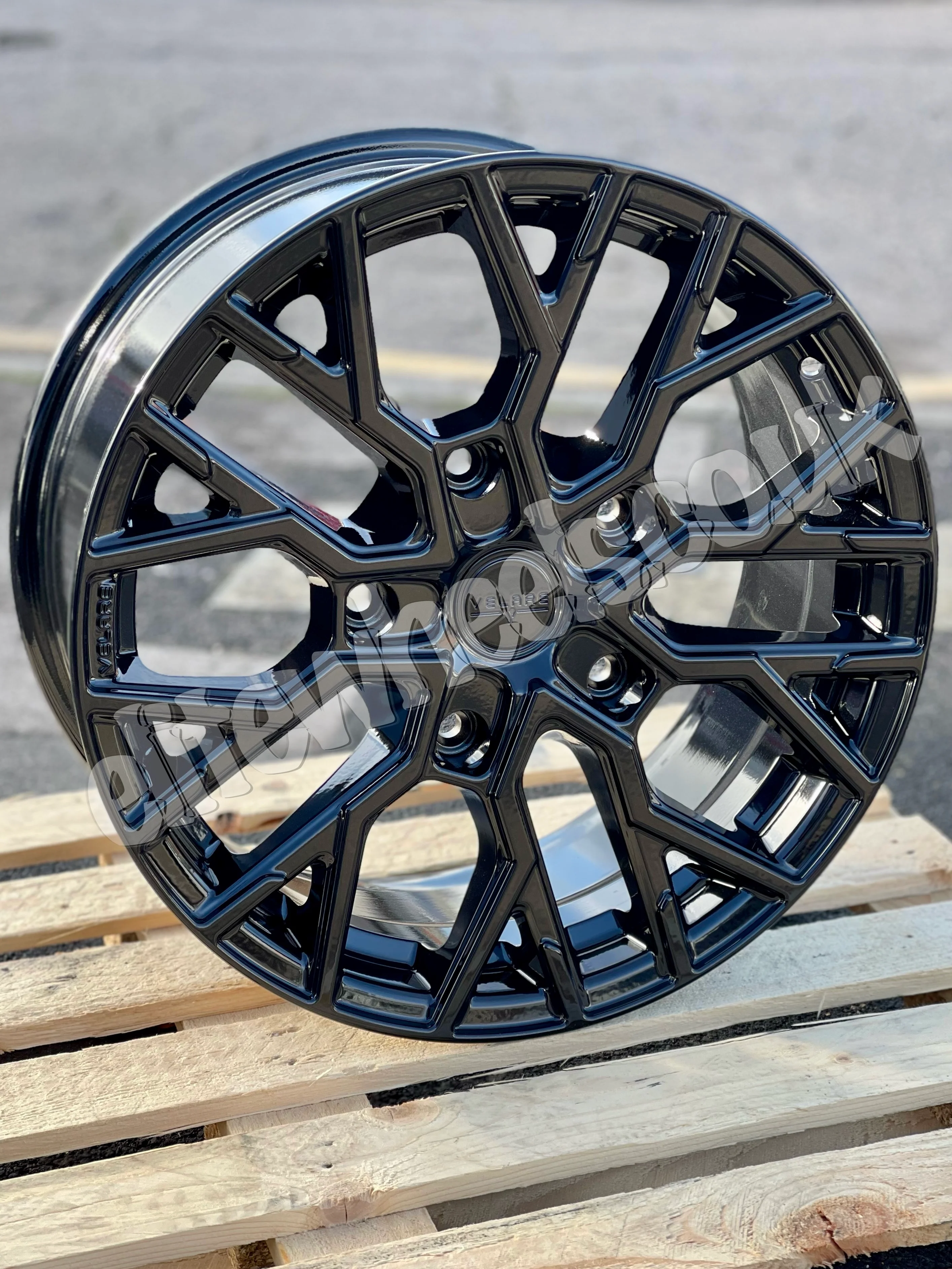 20" Ford Transit Custom Velare VLR-T Gloss Black Alloy Wheels - Image 3