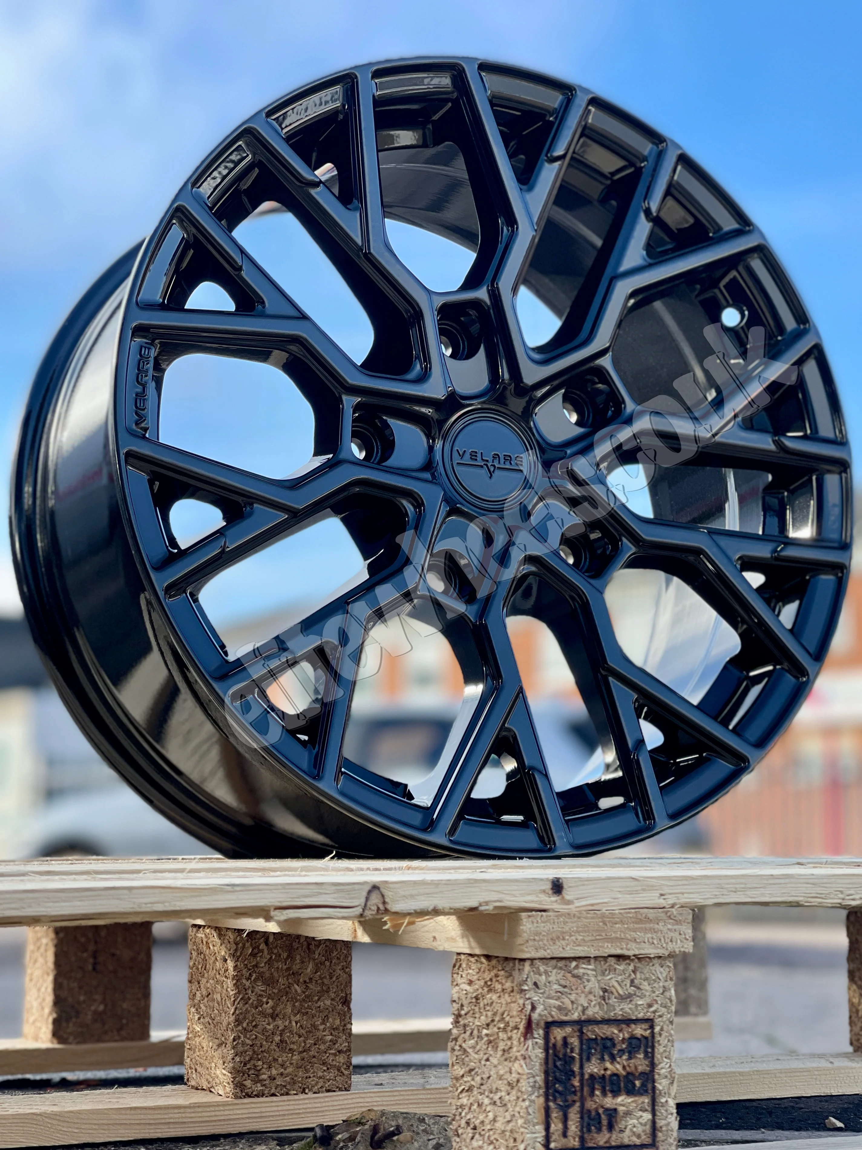 20" Ford Transit Custom Velare VLR-T Gloss Black Alloy Wheels - Image 5