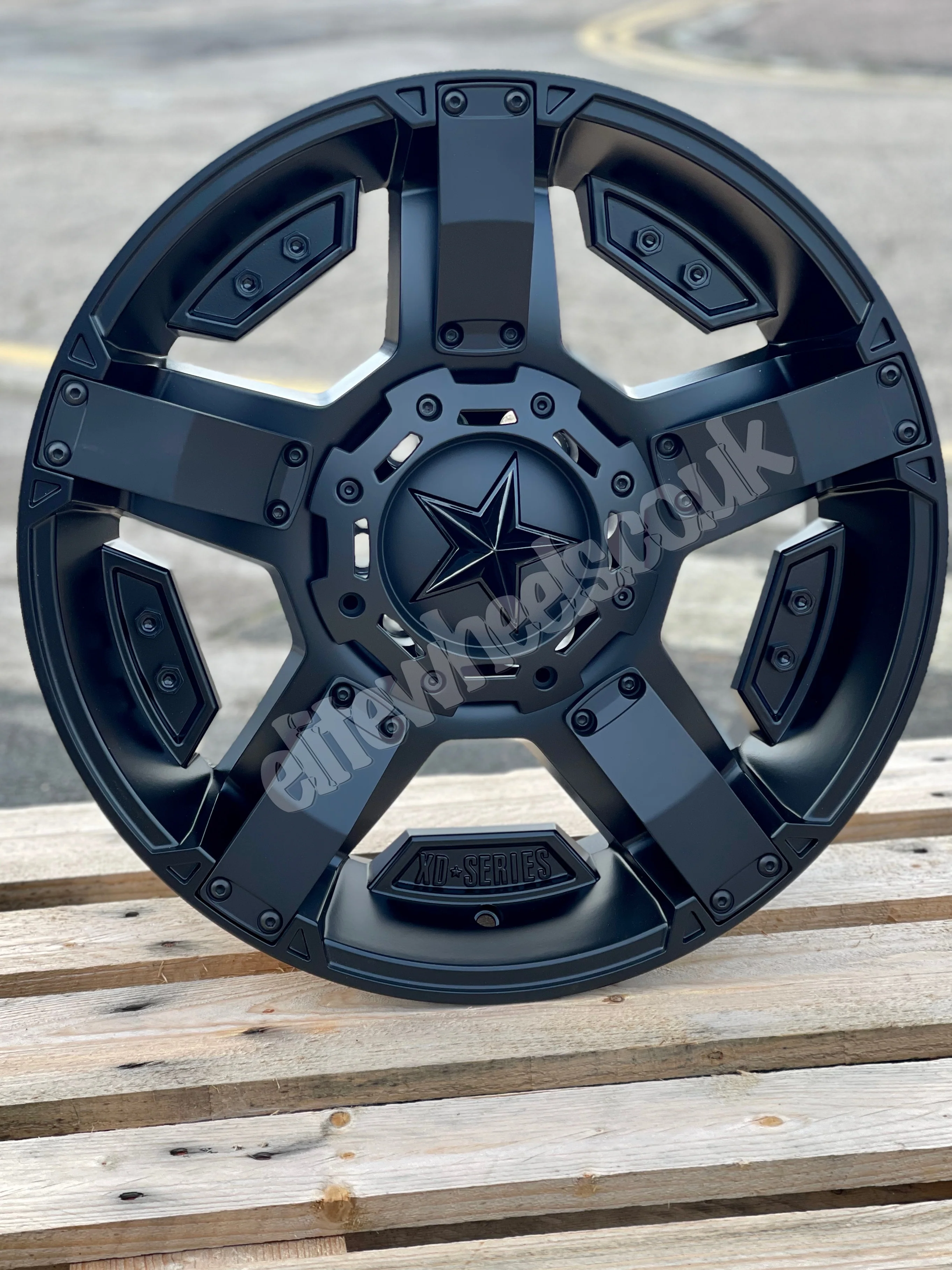Toyota Hilux XD Rockstar 2 - Image 4