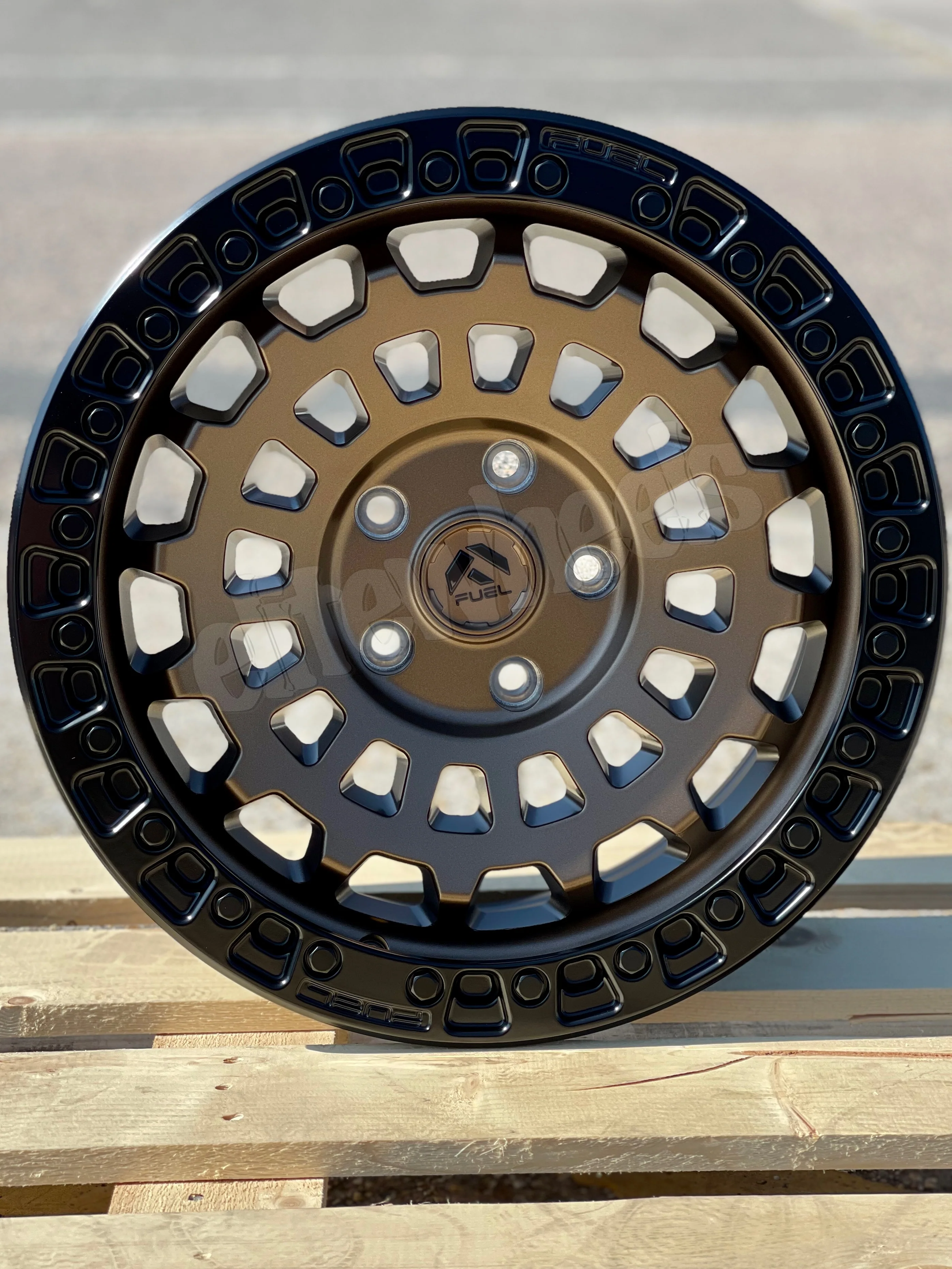 17" Volkswagen Transporter Fuel Zephyr Bronze Alloy Wheels - Image 4