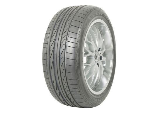 Wheel & Tyres Package( Dezent KC black Gloss Black + 255/60R18 BST D-SPT[1]108Y AO ) - Image 2